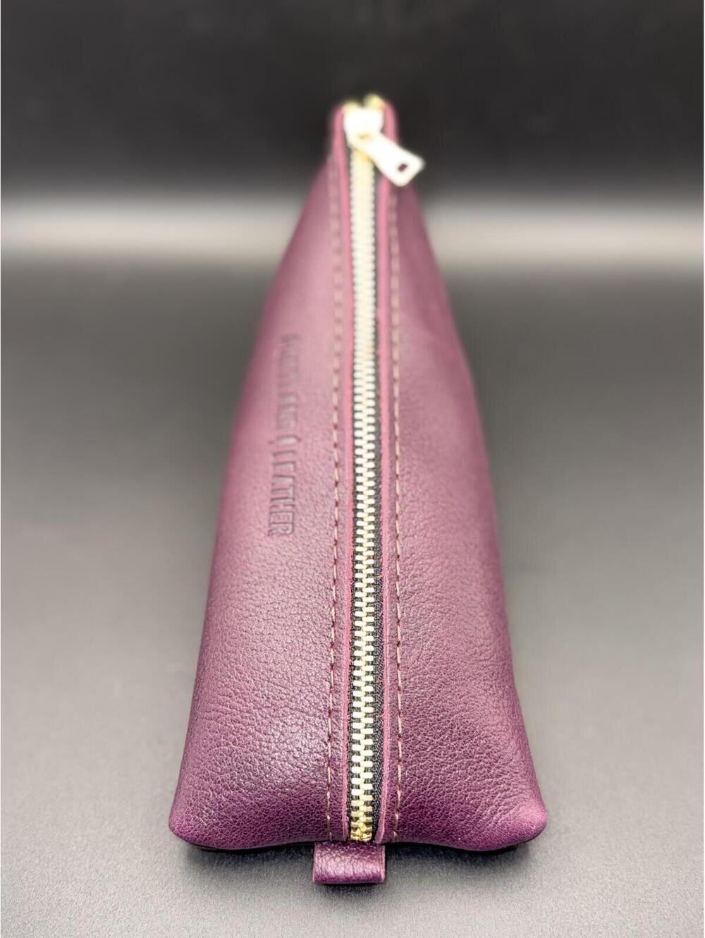 Portland Leather Goods Alpine Pouch in Plum